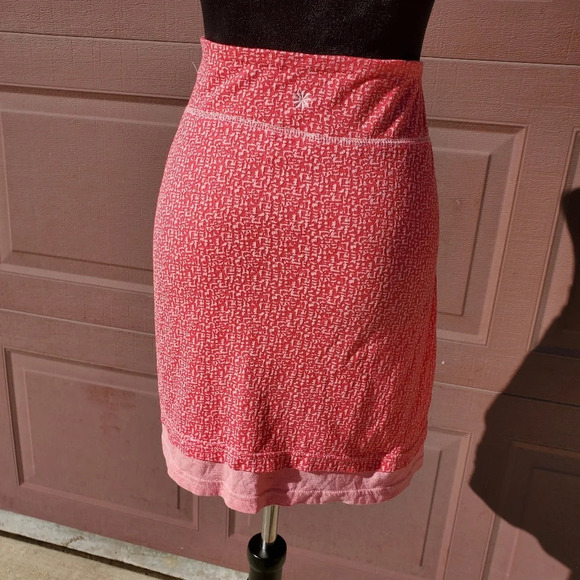 Athleta Crossroads Burnout Skirt Size Small Watermelon Pink Double Layer Ruched - Picture 14 of 16